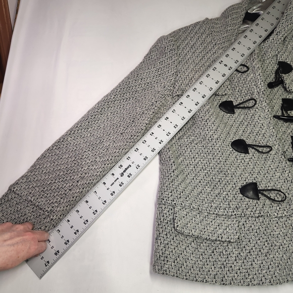 🌸Kensie Stylish Women’s Large Gray Toggle Hooded Coat – Polyester/Wool Blend - Picture 9 of 10